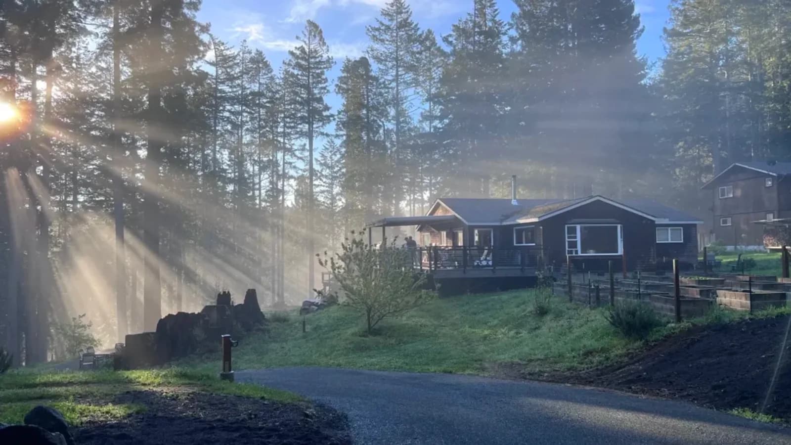 Grappler's Retreat With Henry Akins